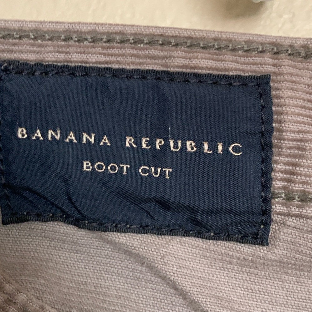 Banana Republic Boot Cut Corduroy Men Pants Size 35x30. Used Good Condition. - Picture 3 of 7